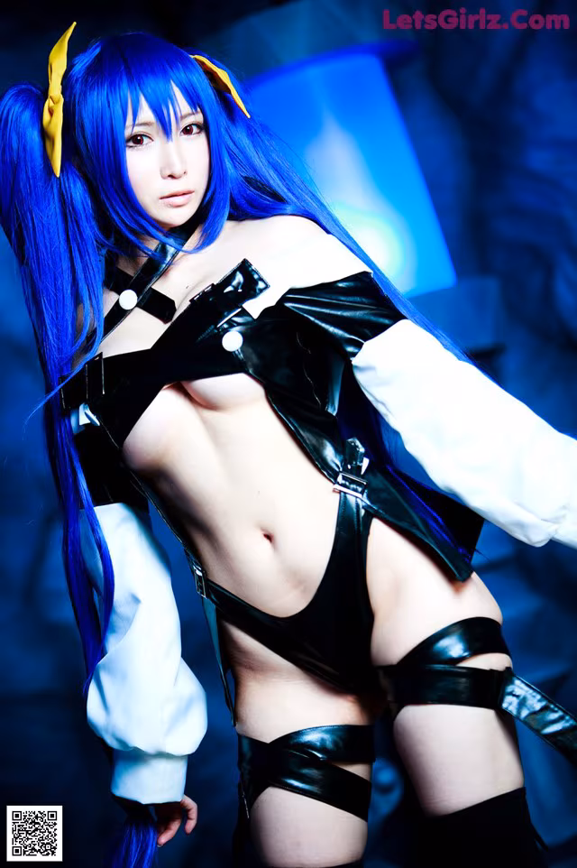 Cosplay Lechat - Squirts Motorcycle Video